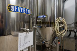 Cómo Elegir el Equipo de Limpieza y Sanitización Adecuado